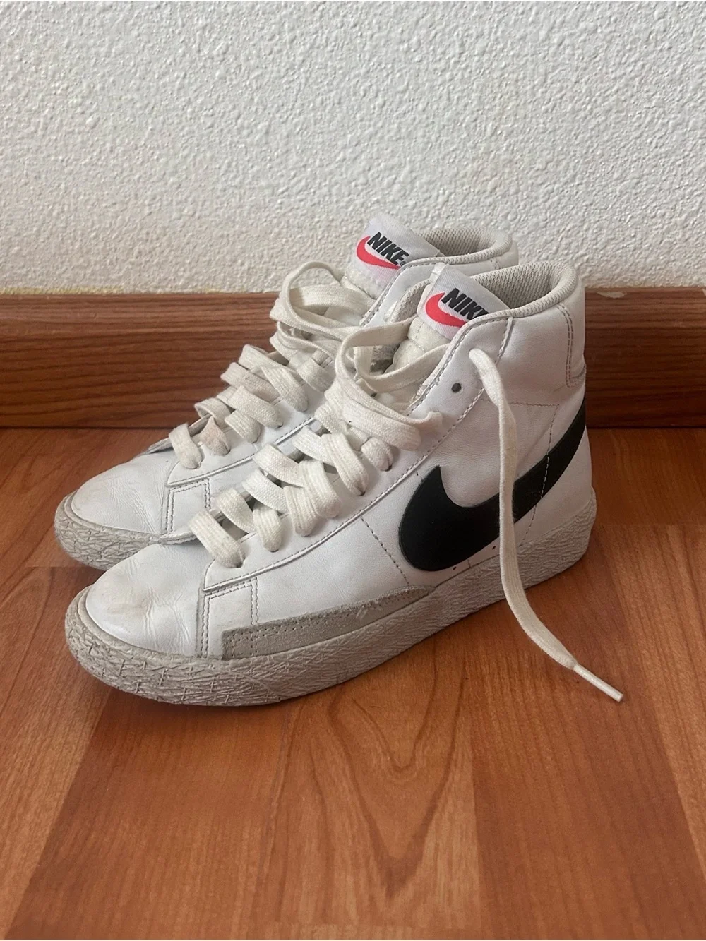 Nike blazer mid